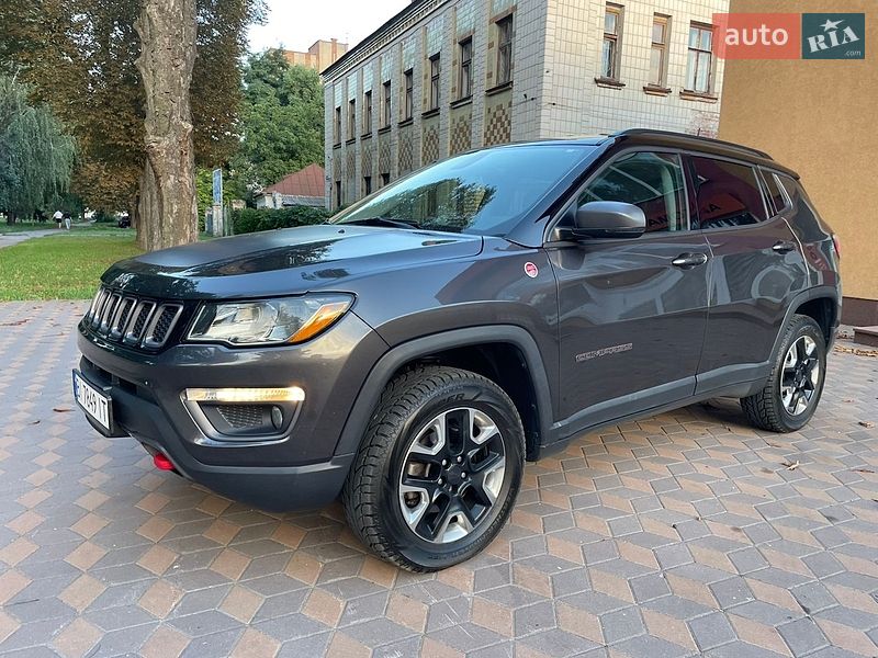Позашляховик / Кросовер Jeep Compass 2017 в Лубнах