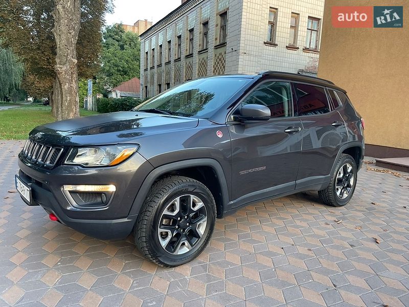 Позашляховик / Кросовер Jeep Compass 2017 в Лубнах