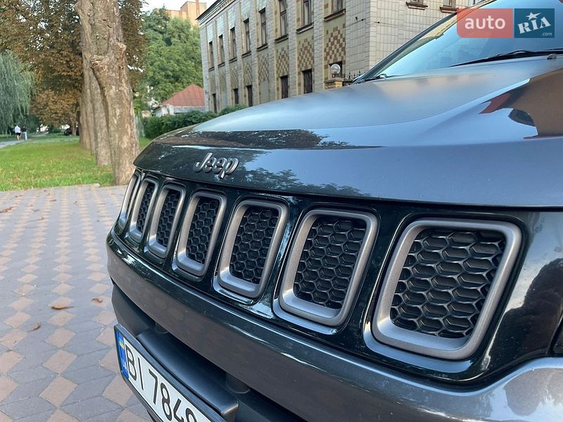 Позашляховик / Кросовер Jeep Compass 2017 в Лубнах