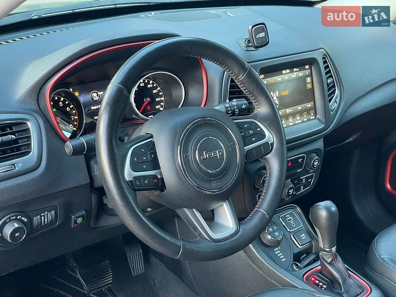 Позашляховик / Кросовер Jeep Compass 2017 в Лубнах