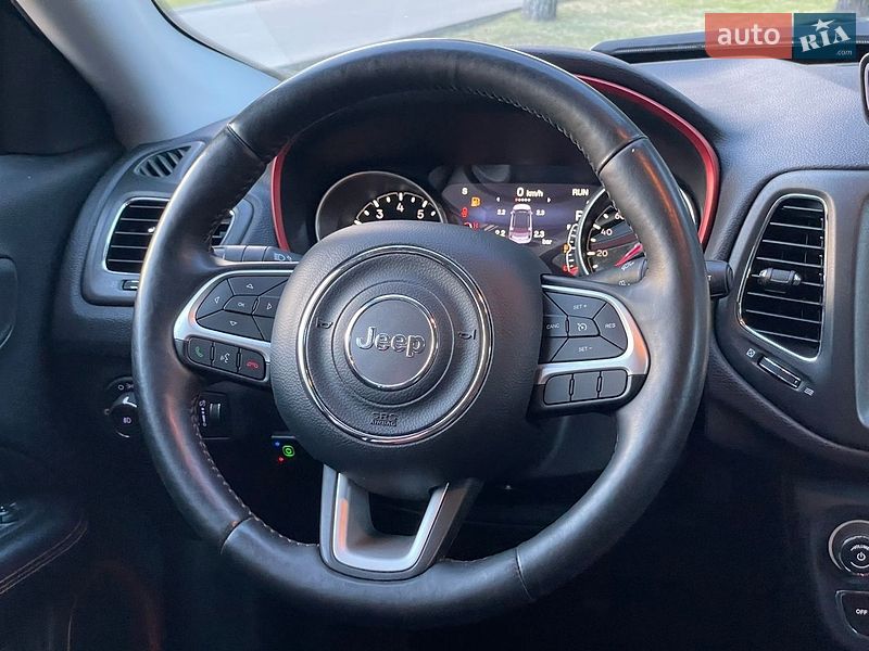 Позашляховик / Кросовер Jeep Compass 2017 в Лубнах