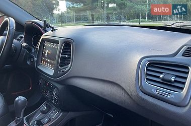 Позашляховик / Кросовер Jeep Compass 2017 в Лубнах