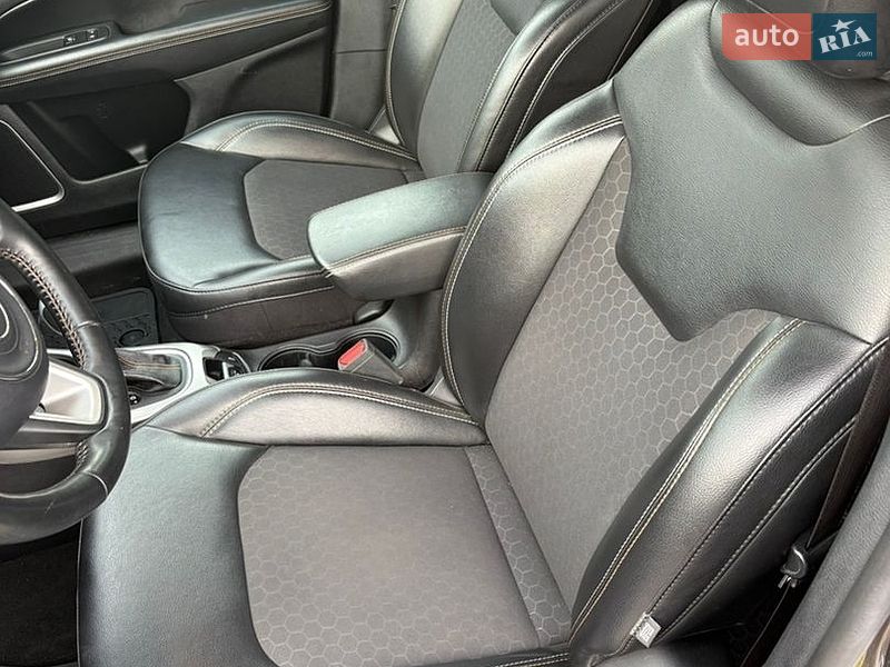 Позашляховик / Кросовер Jeep Compass 2018 в Сквирі фото 18 Позашляховик / Кросовер Jeep Compass 2018 в Сквирі