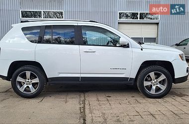 Позашляховик / Кросовер Jeep Compass 2016 в Солотвині