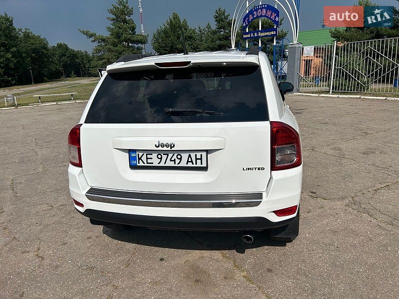 Внедорожник / Кроссовер Jeep Compass 2012 в Червоному Донце