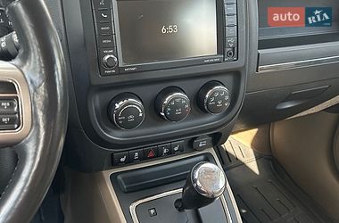 Внедорожник / Кроссовер Jeep Compass 2012 в Червоному Донце