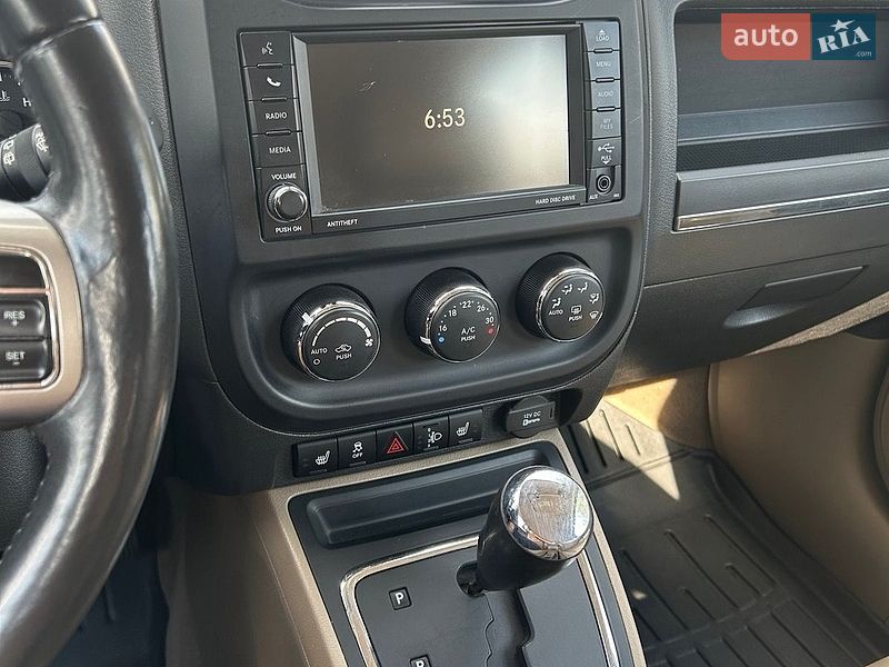Внедорожник / Кроссовер Jeep Compass 2012 в Червоному Донце