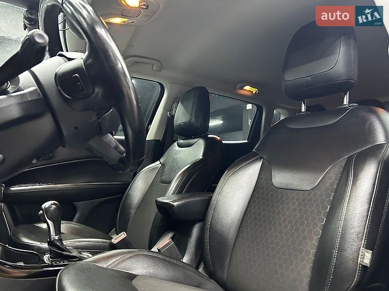 Позашляховик / Кросовер Jeep Compass 2020 в Чернівцях