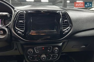 Позашляховик / Кросовер Jeep Compass 2020 в Чернівцях