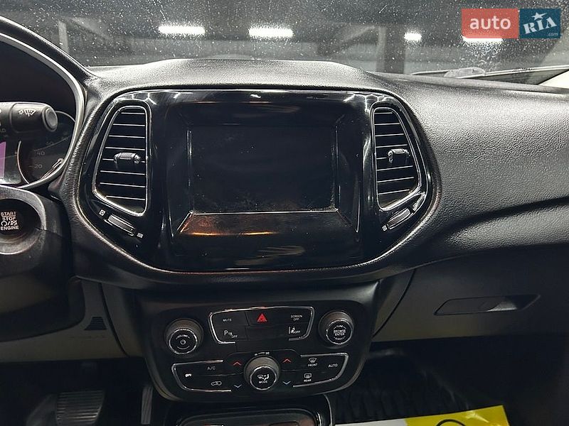 Позашляховик / Кросовер Jeep Compass 2020 в Чернівцях