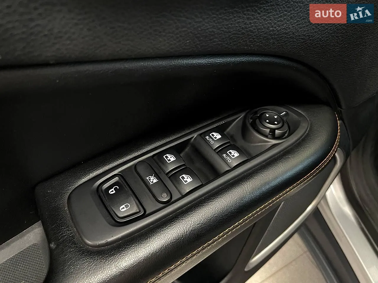2019 Jeep Compass - мініатюра 15