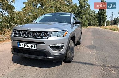 Позашляховик / Кросовер Jeep Compass 2017 в Броварах