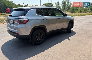 Позашляховик / Кросовер Jeep Compass 2017 в Броварах