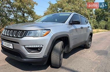 Позашляховик / Кросовер Jeep Compass 2017 в Броварах