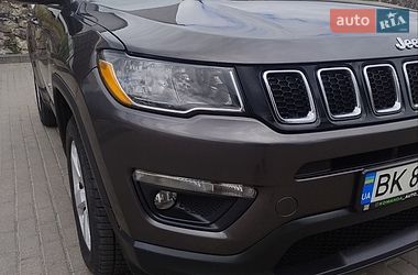 Позашляховик / Кросовер Jeep Compass 2018 в Рівному