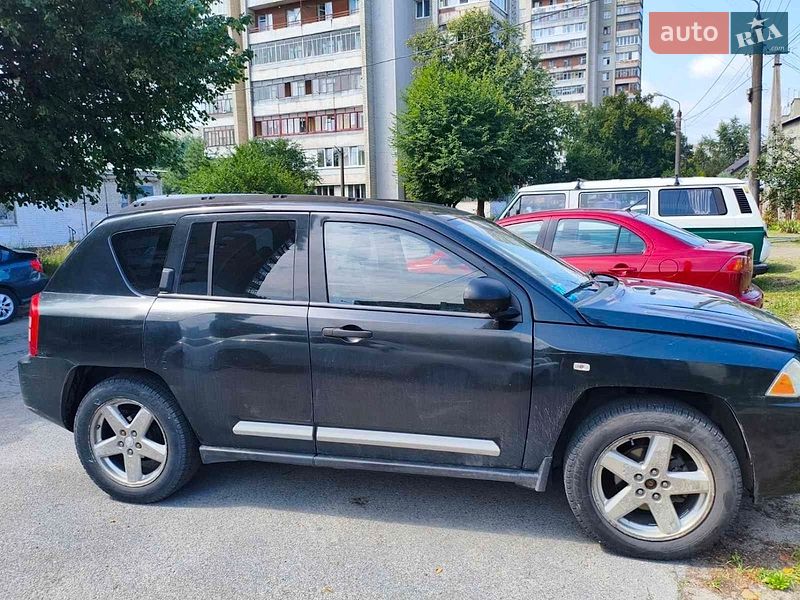Позашляховик / Кросовер Jeep Compass 2008 в Львові
