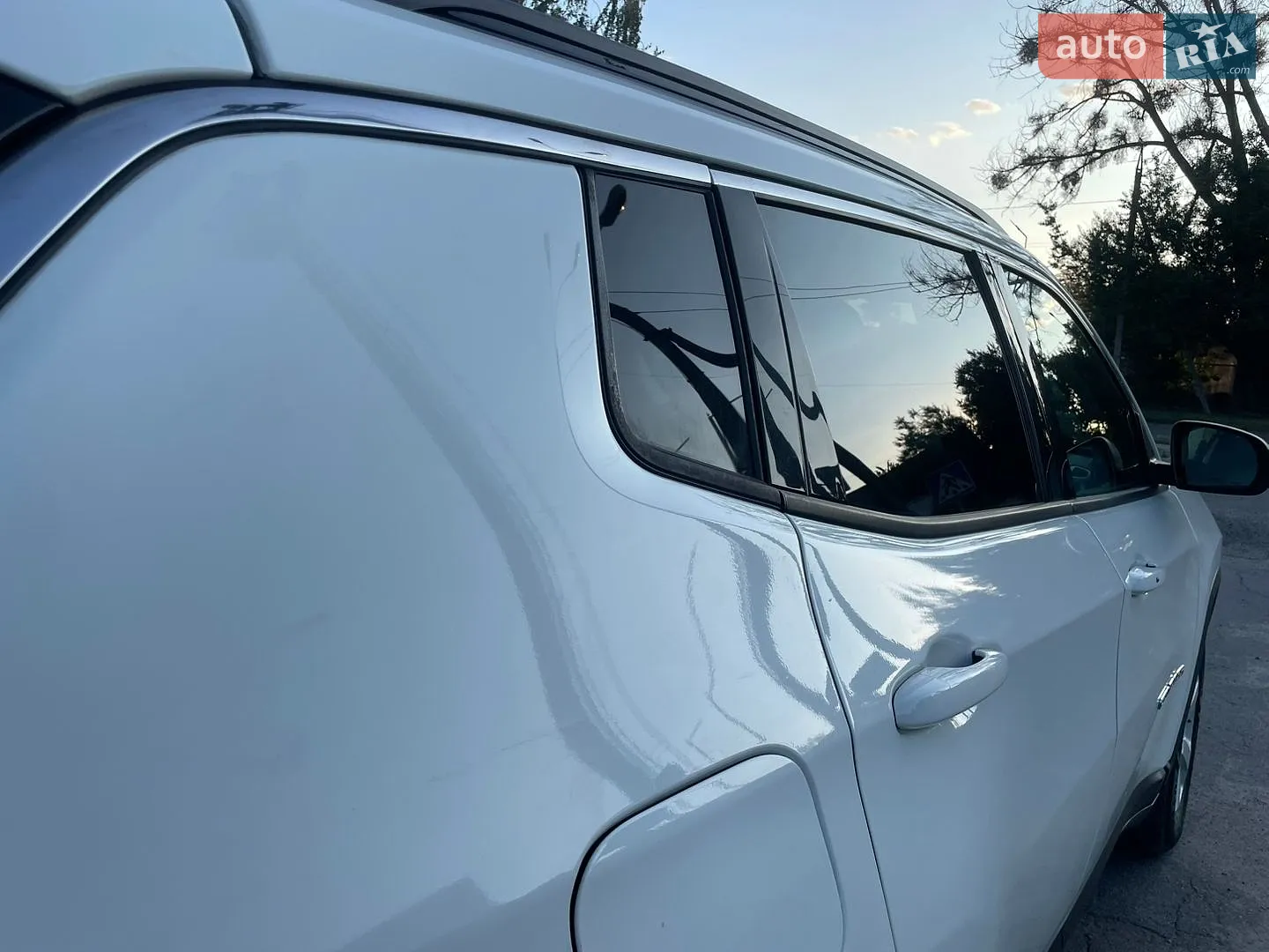 2017 Jeep Compass - мініатюра 28
