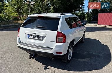 Позашляховик / Кросовер Jeep Compass 2011 в Києві