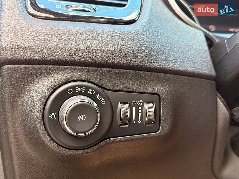 Внедорожник / Кроссовер Jeep Compass 2017 в Тернополе