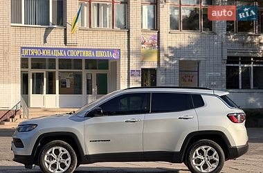 Позашляховик / Кросовер Jeep Compass 2024 в Кам'янському