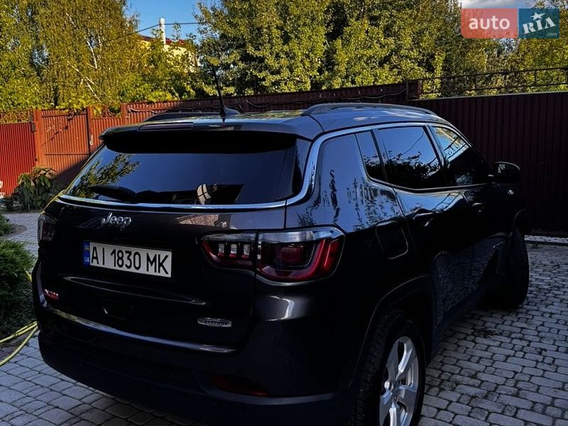 Внедорожник / Кроссовер Jeep Compass 2018 в Киеве