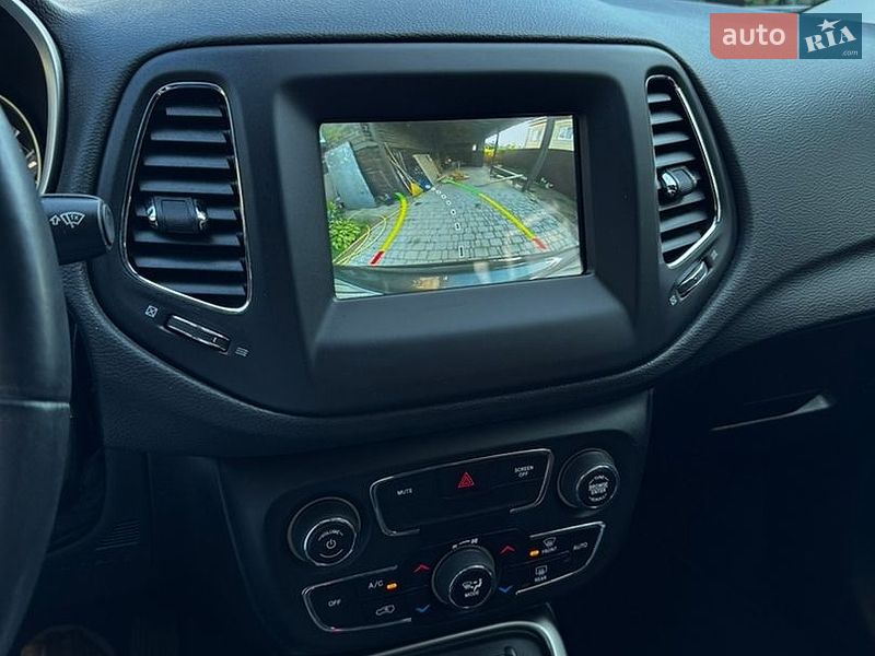 Внедорожник / Кроссовер Jeep Compass 2018 в Киеве