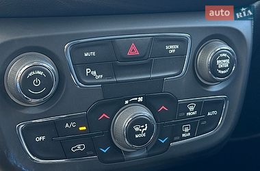Внедорожник / Кроссовер Jeep Compass 2017 в Белогородке
