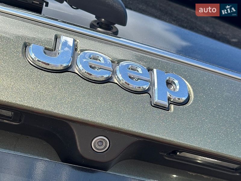 Внедорожник / Кроссовер Jeep Compass 2017 в Белогородке