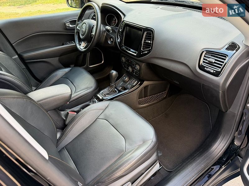 Внедорожник / Кроссовер Jeep Compass 2020 в Харькове