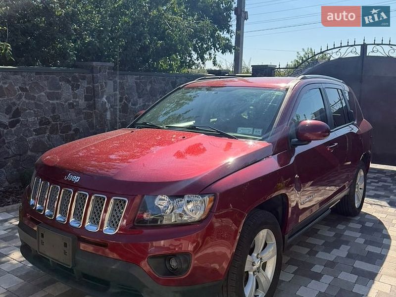 Внедорожник / Кроссовер Jeep Compass 2016 в Гайвороне