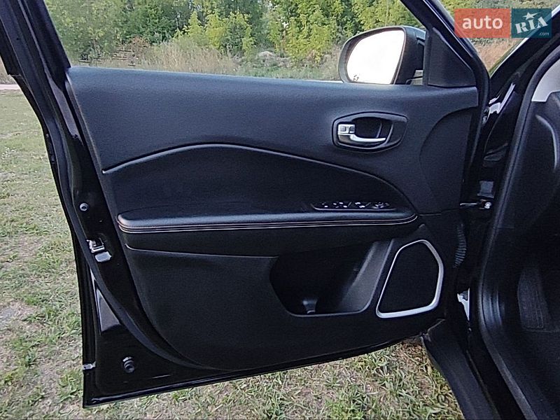 Внедорожник / Кроссовер Jeep Compass 2018 в Полтаве