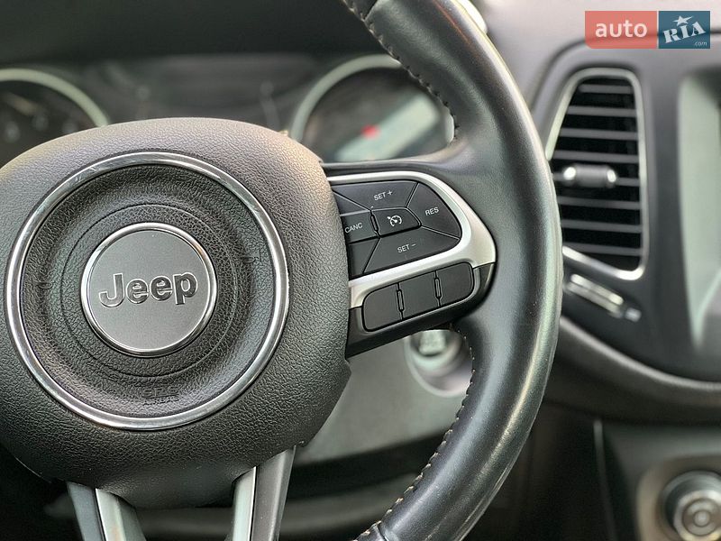Позашляховик / Кросовер Jeep Compass 2021 в Рівному