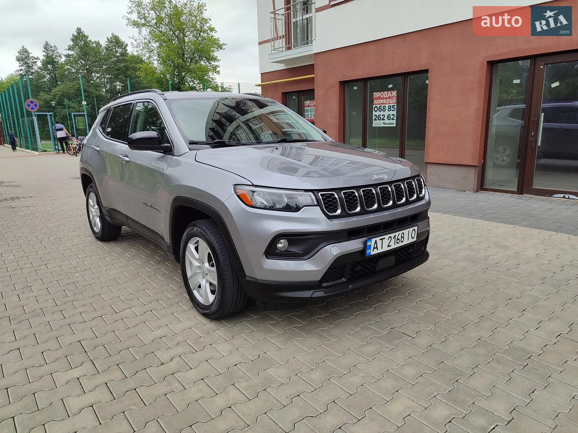 2022 Jeep Compass - мініатюра 2