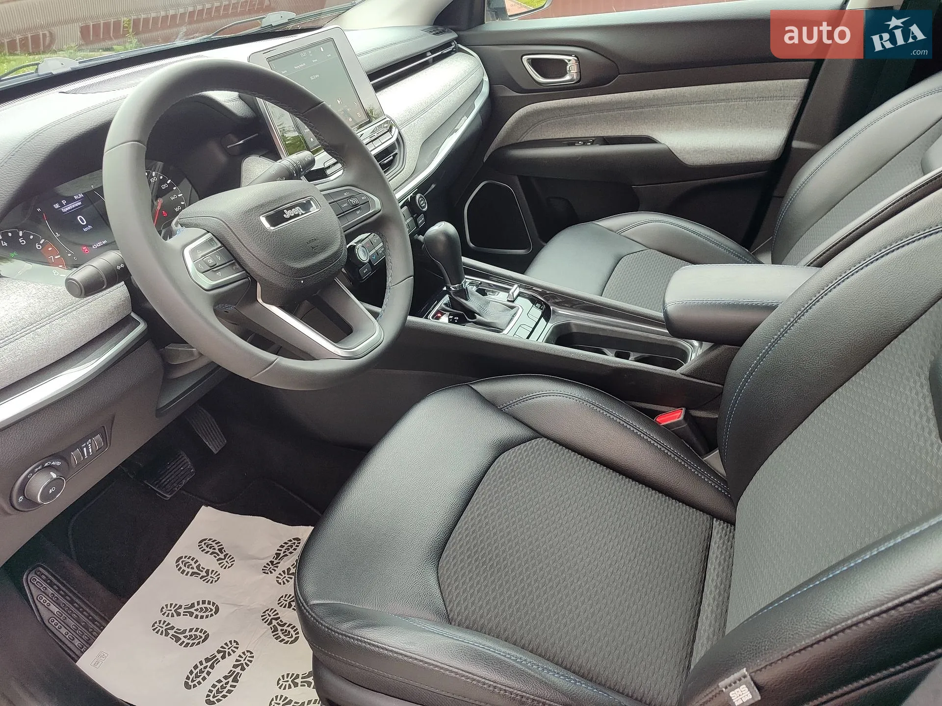 2022 Jeep Compass - мініатюра 17