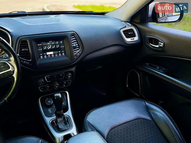 Внедорожник / Кроссовер Jeep Compass 2019 в Харькове