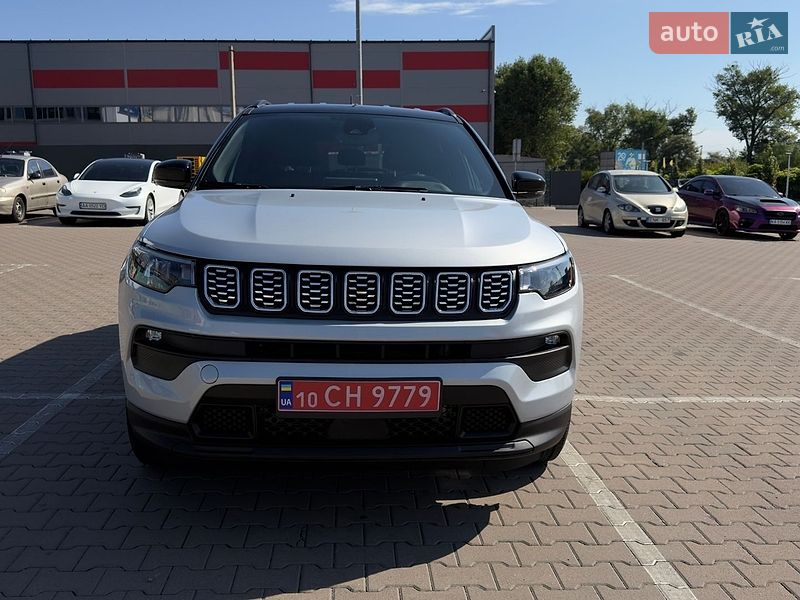 Внедорожник / Кроссовер Jeep Compass 2024 в Киеве