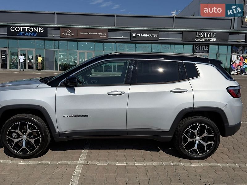 Внедорожник / Кроссовер Jeep Compass 2024 в Киеве