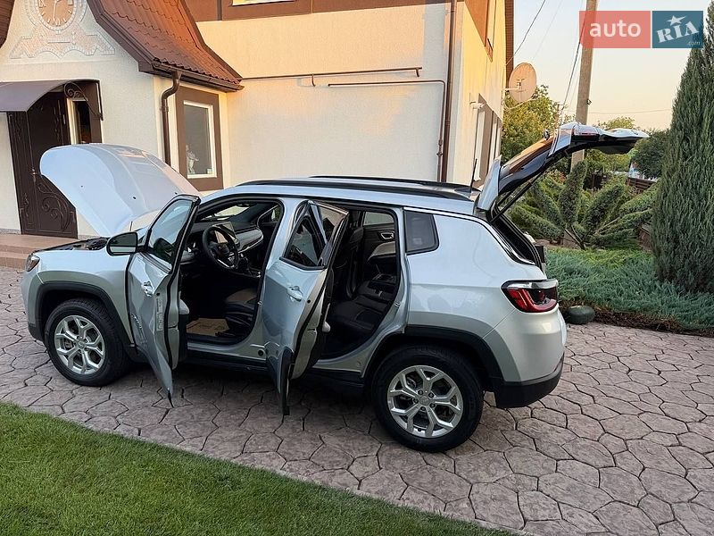 Внедорожник / Кроссовер Jeep Compass 2024 в Полтаве