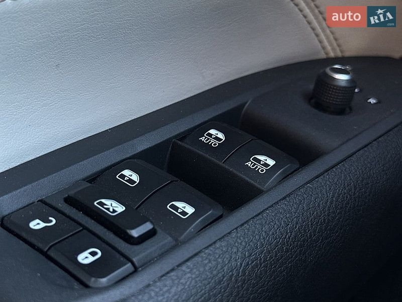 Позашляховик / Кросовер Jeep Compass 2023 в Білогородці