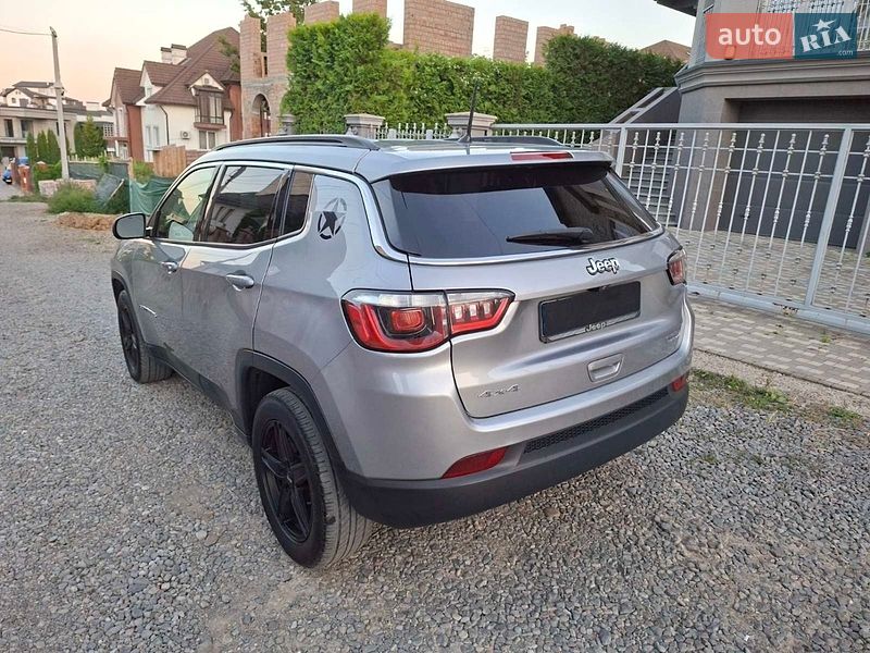 Позашляховик / Кросовер Jeep Compass 2018 в Чернівцях фото 10 Позашляховик / Кросовер Jeep Compass 2018 в Чернівцях