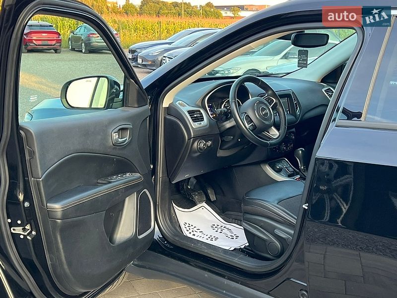 Позашляховик / Кросовер Jeep Compass 2019 в Рівному