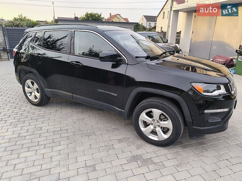 Позашляховик / Кросовер Jeep Compass 2019 в Золочеві