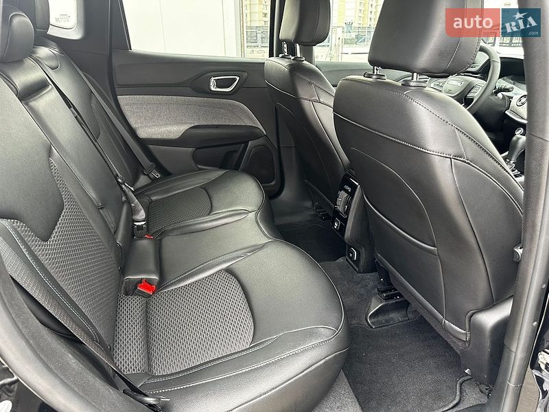 Позашляховик / Кросовер Jeep Compass 2025 в Києві
