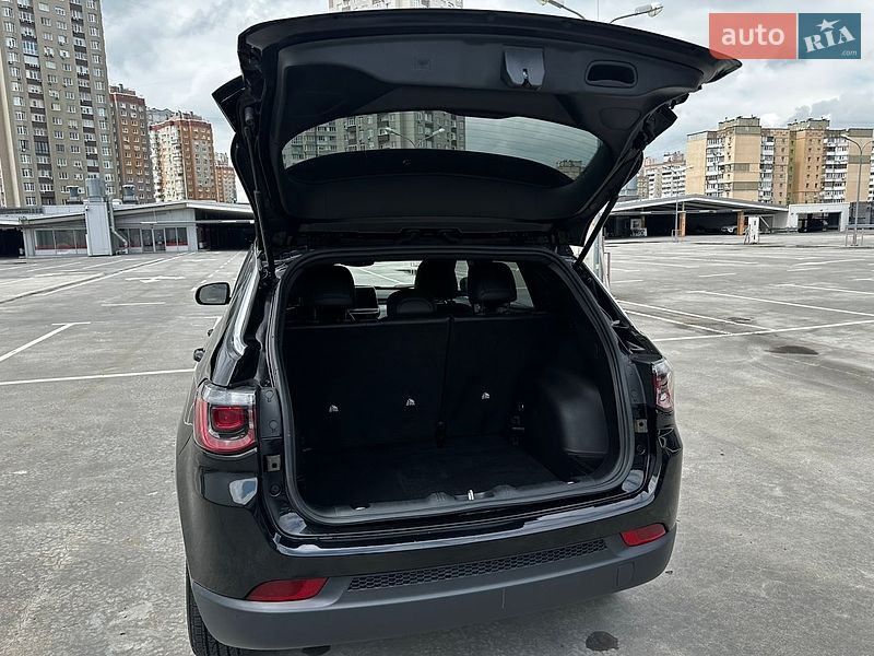 Позашляховик / Кросовер Jeep Compass 2025 в Києві