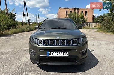 Внедорожник / Кроссовер Jeep Compass 2017 в Краснограде