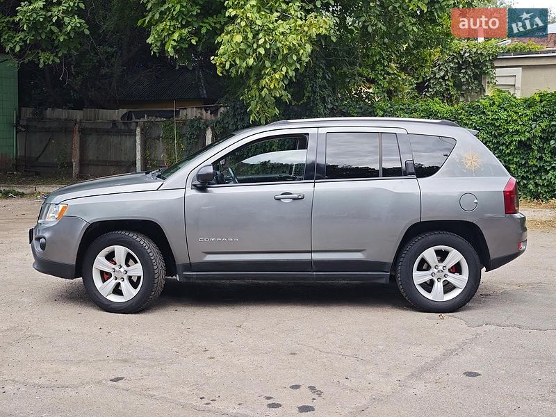 Внедорожник / Кроссовер Jeep Compass 2011 в Харькове