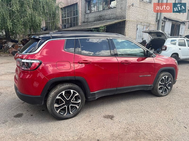 Внедорожник / Кроссовер Jeep Compass 2023 в Черкассах