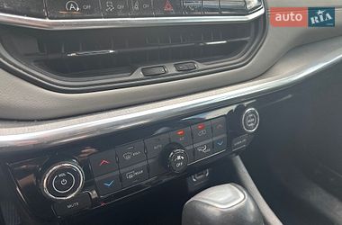 Внедорожник / Кроссовер Jeep Compass 2023 в Черкассах