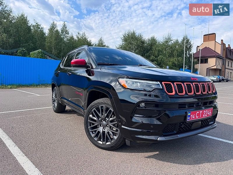 Внедорожник / Кроссовер Jeep Compass 2023 в Киеве