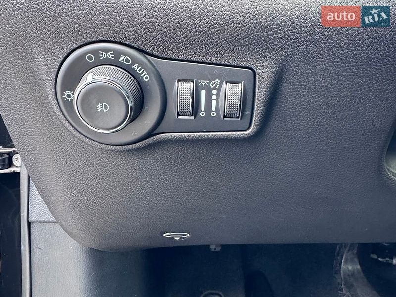 Внедорожник / Кроссовер Jeep Compass 2023 в Киеве